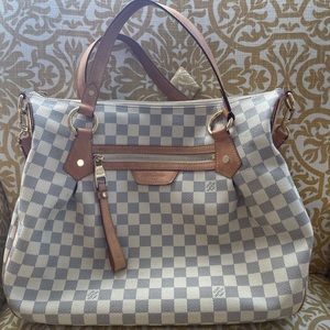 Gently used LV bag.
